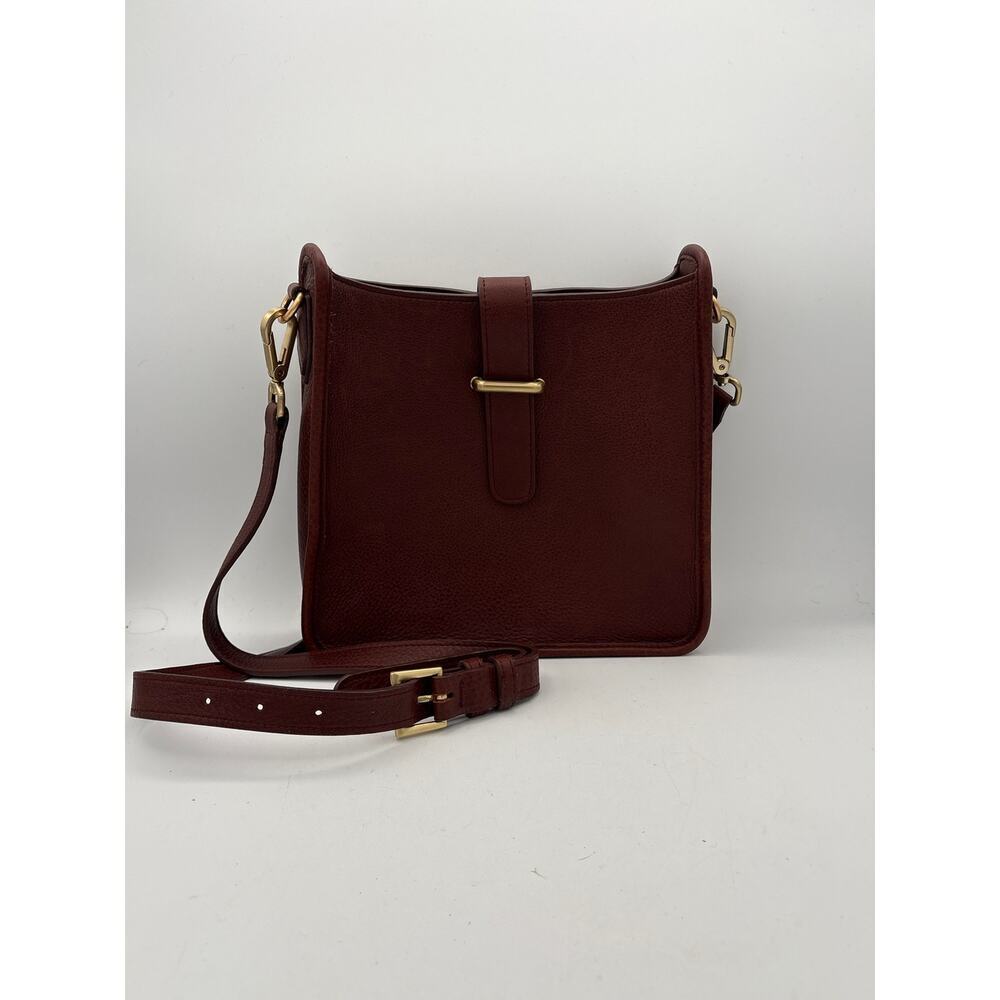 Women’s Gigi New York Reddish Brown Leather Crossbody Purse